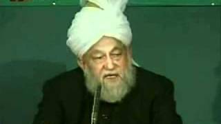 Ahmadiyya Khalifa about difference between Ahmadiyya and other sects [upl. by Ymaral960]