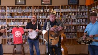 The Seldom Scene plays quotEverybodys Talkinquot at County Sales Floyd Virginia [upl. by Tate]