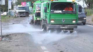 Balayeuse BucherSchörling TAZ  Street Sweeper Street Cleaning Kehrmaschine Balai de Rue [upl. by Gusta]