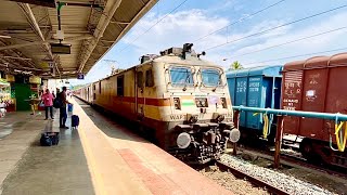 12223 LTT ERS Duronto Express Arrives at Mangalore Junction [upl. by Ruby225]