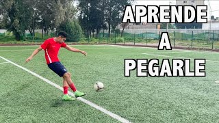 ¿Cómo Pegarle Colocado al Balón  Tutorial Básico [upl. by Namialus473]