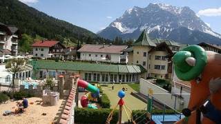 Leading Family Hotel amp Resort Alpenrose in Lermoos  Tirol Österreich [upl. by Sherry309]