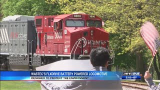 Wabtec introduces battery powered locomotive to help reduce fuel energy [upl. by Gally]