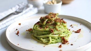 Shakshuka  ricetta vegetariana facile e gustosa Petitchefit [upl. by Kaufman676]