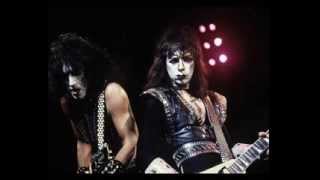 Kiss live at Universal City 2731983  Full Show [upl. by Landahl326]