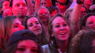 BLØF  Omarm Live op Concert at SEA 2015 [upl. by Joliet]