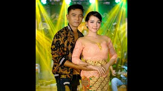 Sido Rondo Gerry Mahesa  Lala Widi  Adella  Dangdut Official Music Video [upl. by Yuzik221]