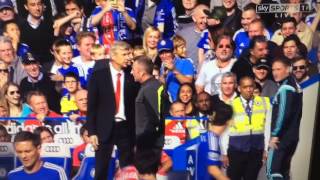 Arsene wenger pushes Jose mourinho [upl. by Derrick]