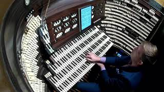 Organist Josh Stafford plays Bohemian Rhapsody on the largest pipe organ in the world [upl. by Giana]