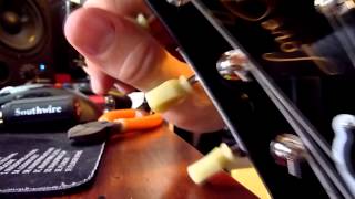 Gotoh Locking Magnum Tuners  Direct Les Paul Replacement [upl. by Toney994]